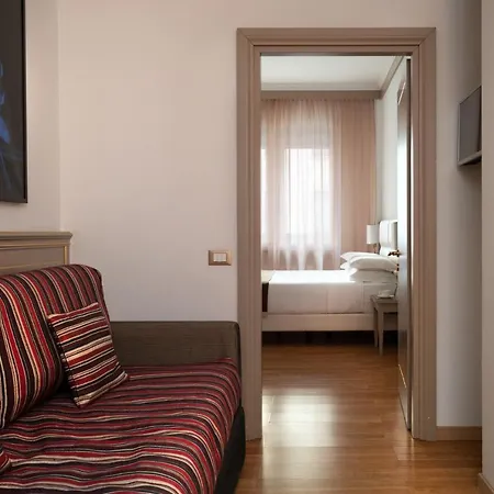 Hotel Romana Residence-3