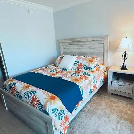 Deluxe Suite Naples Paradise-3