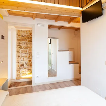 Sirolo Sea rooms-3