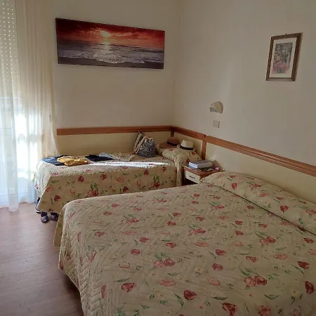 Hotel Losanna Cervia-3
