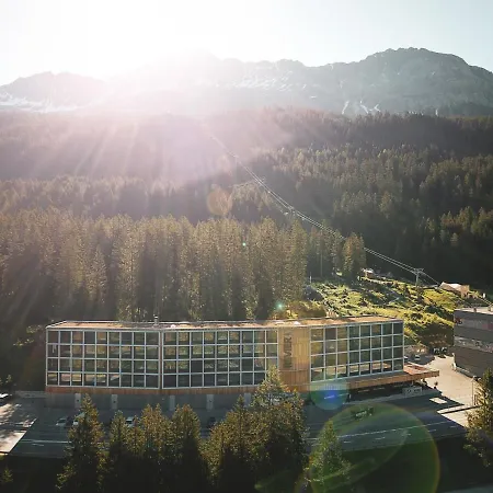 Revier Mountain Lodge Lenzerheide-2