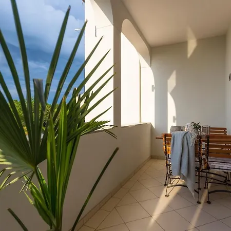 Residence Antonio - Deluxe Apartments&Rooms-3