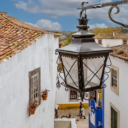 Casa De S. Thiago De Obidos-2