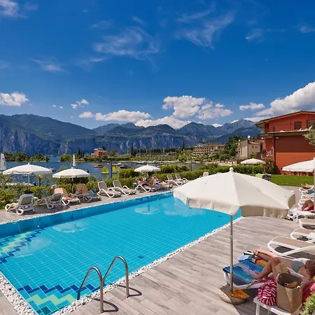 Beach Hotel Rosa-3