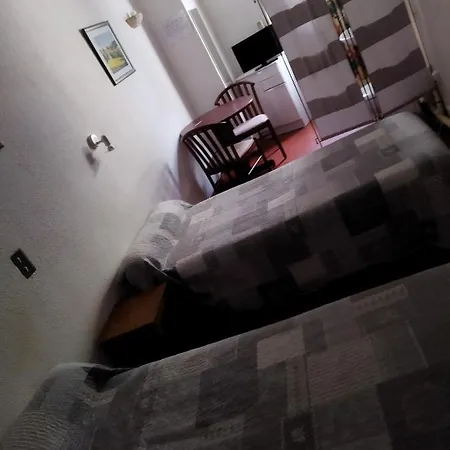 Logis De La Rose-2