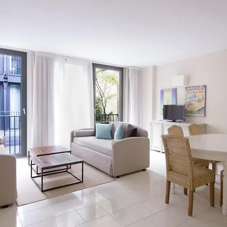 Adriano Residence-2