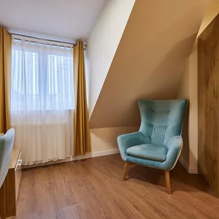 Hotel Isha-3