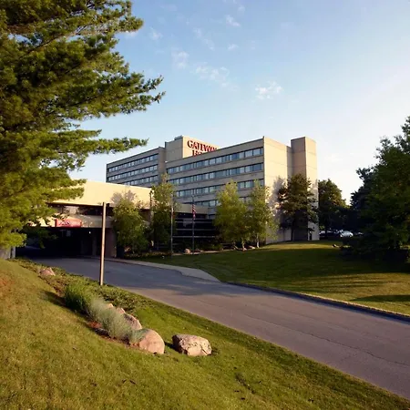 Gateway Hotel And Conference Center-2