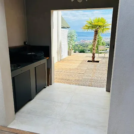 CASA LC chambre2 vue Mer Jacuzzi-3