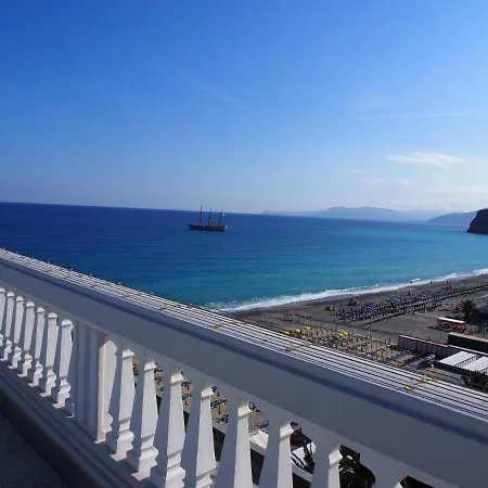 Lido Resort-3