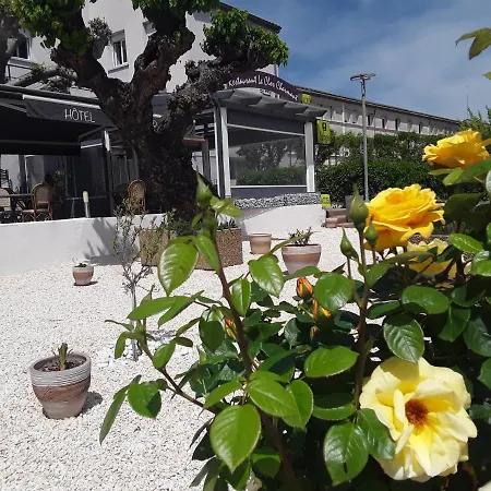 Le Clos Charmant-3