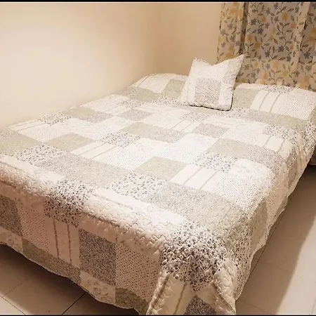 Private Room With Shared Bathroom-3