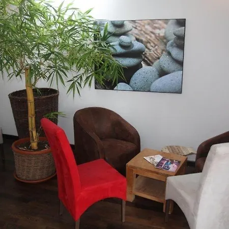 Hotel Le Suroit-3