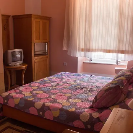 Rooms Cristal Roche-2