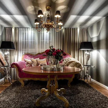 Gutwinski Hotel-2