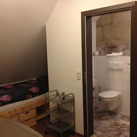 Old Town Guesthouse Erlangen-3