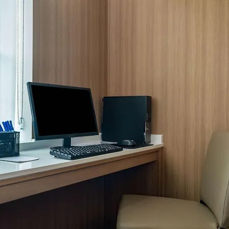 Microtel Inn & Suites By Wyndham Liberty Ne Kansas City Area-2