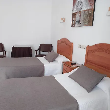 Hostal Los Arcos-3