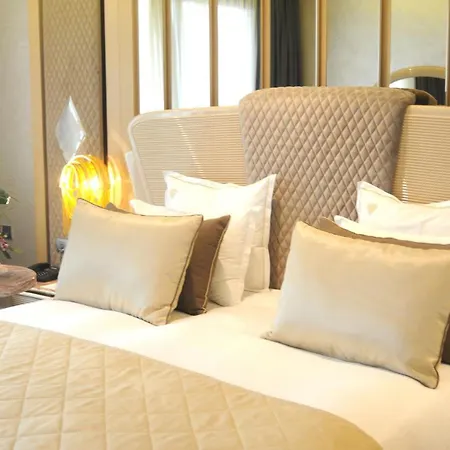 Suite Hotel Casa Diamond-2