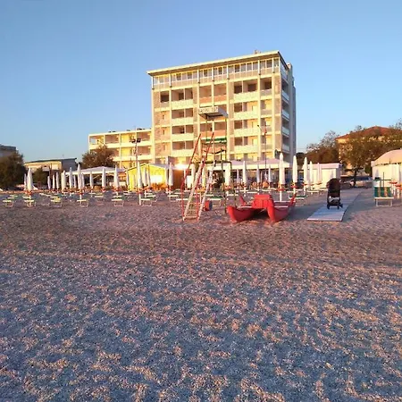 Hotel Atlantic-3