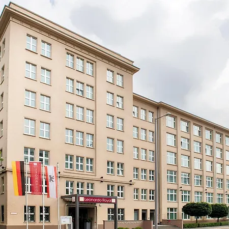 Leonardo Royal Hotel Berlin Alexanderplatz-2