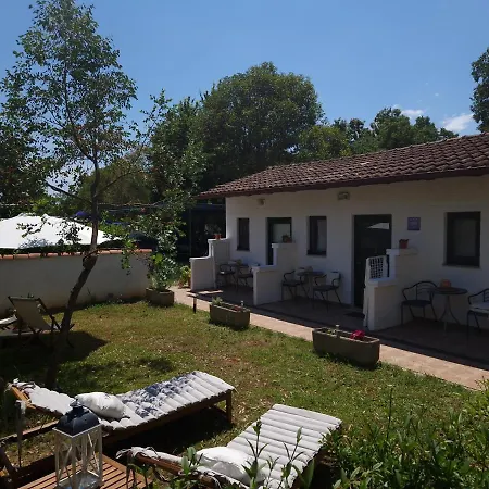Rooms Lav-2