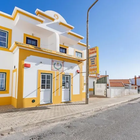 Apartamentos Pátio Victória by Umbral-2