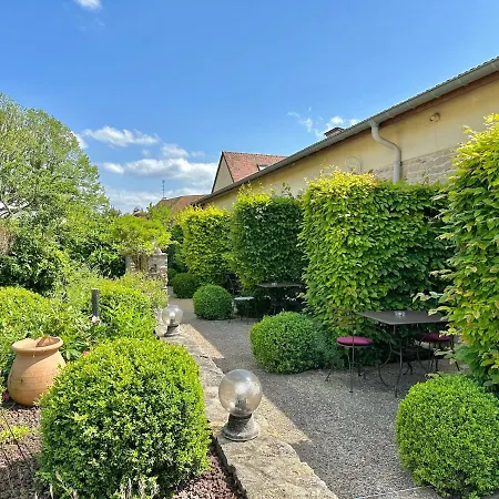 Logis Hotel De Bretonniere - Beaune Centre-2