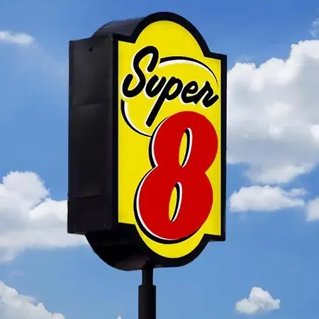 Super 8 By Wyndham Youngstown Girard-2