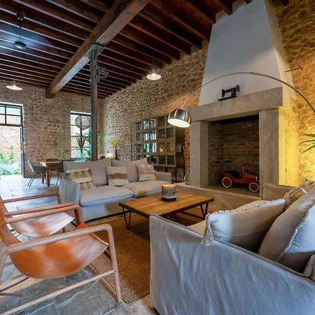 Loft1882-3