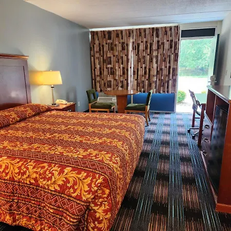 Royal Inn Motel-Charlottesville-2