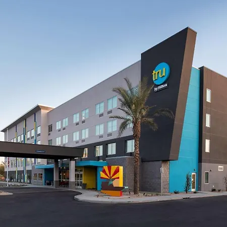 Tru By Hilton Phoenix Glendale Westgate-2