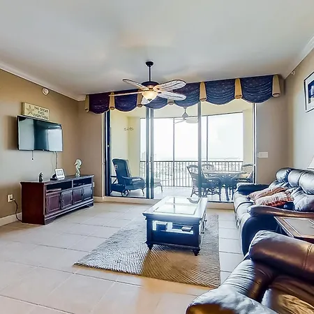 Cape Harbour Dream-2