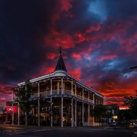 Weatherford Hotel-3