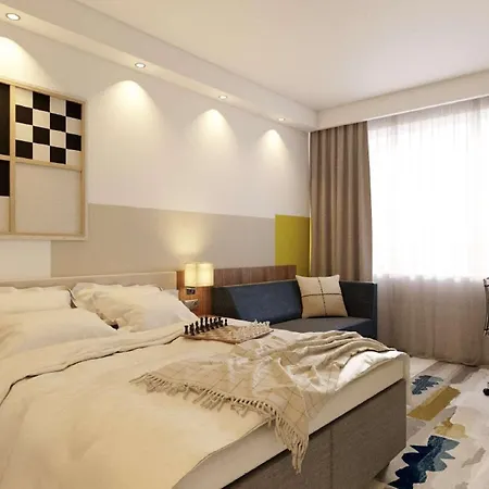 Ibis Styles Warszawa Airport-3