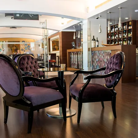Hotel Lis Batalha-2
