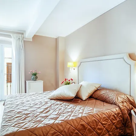 Hotel Centrale-3