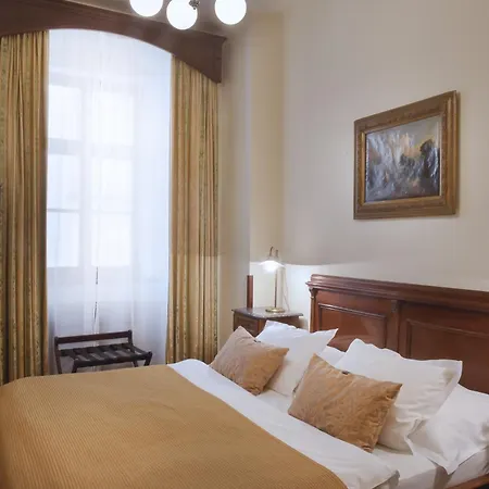 Grand Hotel Praha-2