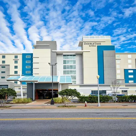 Doubletree By Hilton Oceanfront Virginia Beach-3