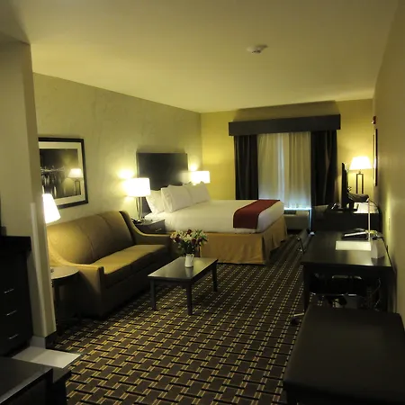 Holiday Inn Express & Suites Butler By Ihg-2
