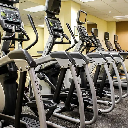 Crowne Plaza Cleveland Airport By Ihg-2