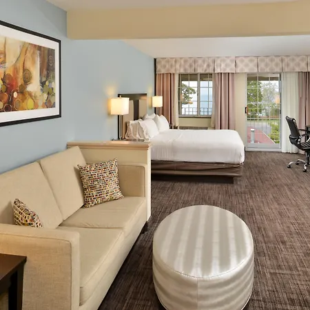 Holiday Inn Express Hotel & Suites-Saint Joseph By Ihg-2