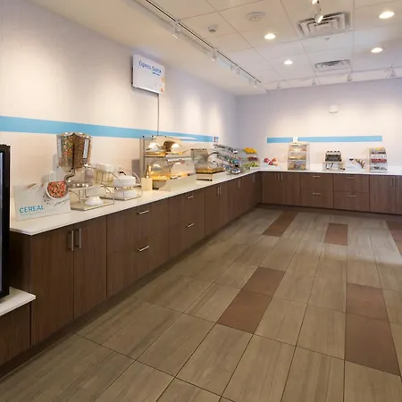 Holiday Inn Express Hotel & Suites Bay City By Ihg-2