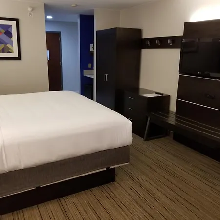 Holiday Inn Express Birch Run-Frankenmuth Area By Ihg-2