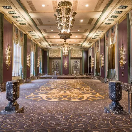 Hilton Cincinnati Netherland Plaza-2