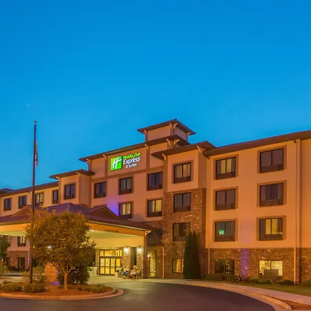 Holiday Inn Express & Suites Lexington North West-The Vineyard By Ihg-3