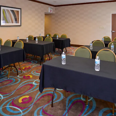 Holiday Inn Express Hotel & Suites Dayton-Huber Heights, An Ihg Hotel-2