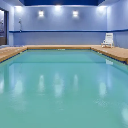 Holiday Inn Express & Suites Laurel By Ihg-2
