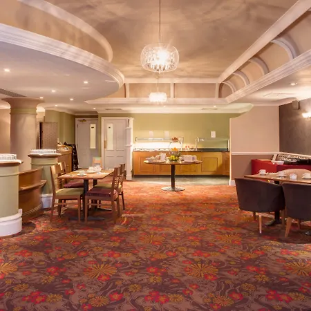 Holiday Inn Reading West By Ihg-2