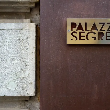 Palazzo Segreti-3